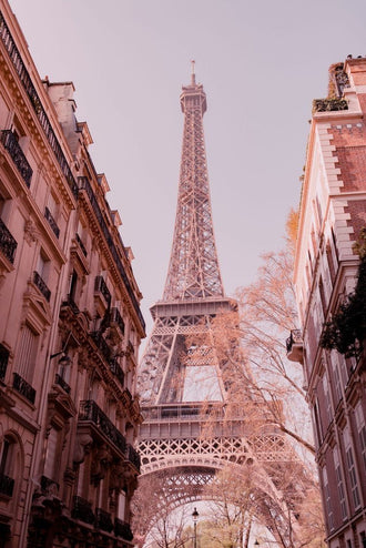 Eiffel Tower Paris Aesthetic Print – Elegant Home Wall Décor for Home Décor