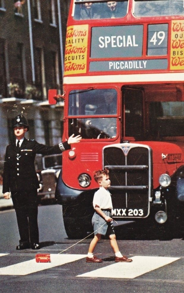 Special 49 Piccadilly Heritage London Bus Wall Poster, Retro City Wall Poster