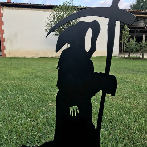 Grim Reaper Metal Yard Art, Halloween Decor