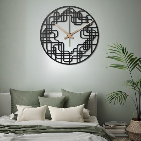 Celtic Knot Circular Metal Wall Clock