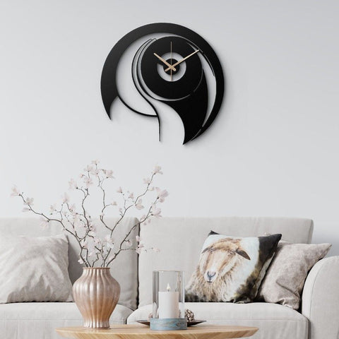 Black Minimalist Metal Wall Clock