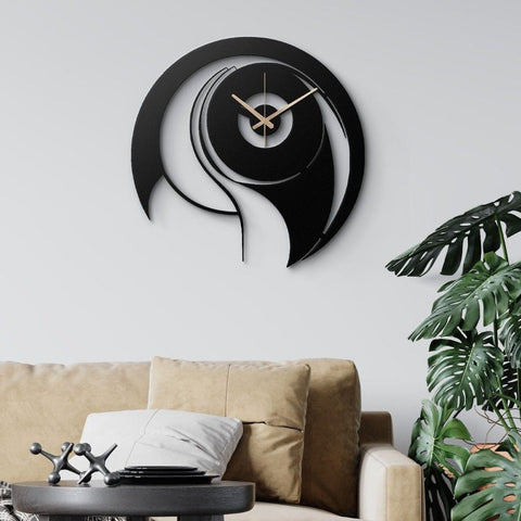 Black Minimalist Metal Wall Clock