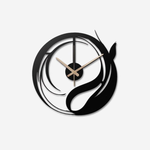 Fluid Design Minimal Metal Wall Clock