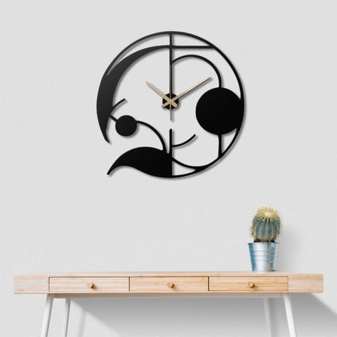 Black Artistic Design Metal Wall Clock