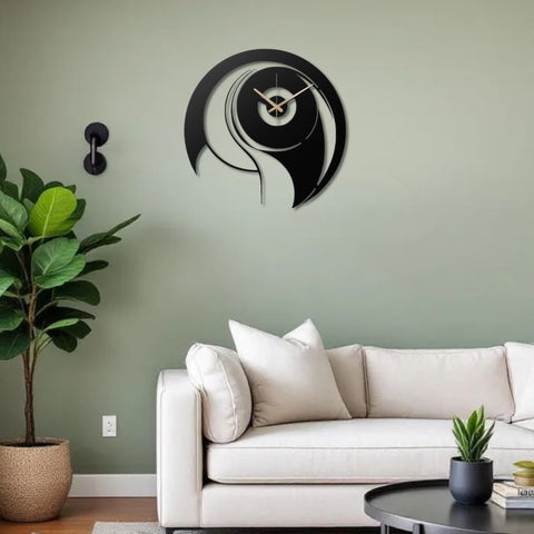 Black Minimalist Metal Wall Clock