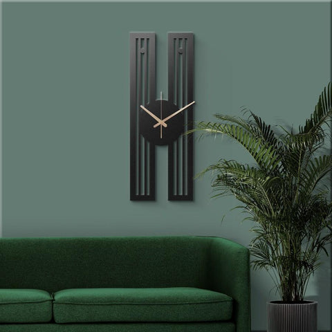 Modern Style Design Metal Wall Clock