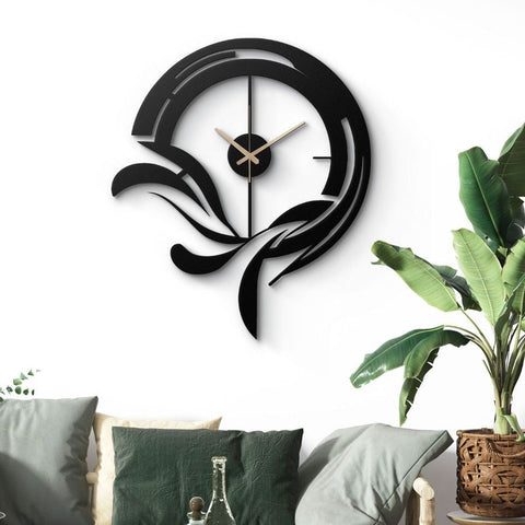 Modern Elegant Metal Wall Clock