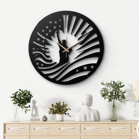 Statue of Liberty Metal Wall Clock