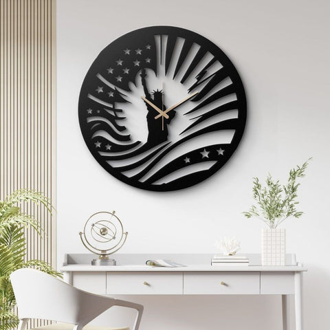 Statue of Liberty Metal Wall Clock
