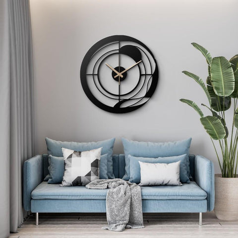 Unique Minimalist Metal Wall Clock