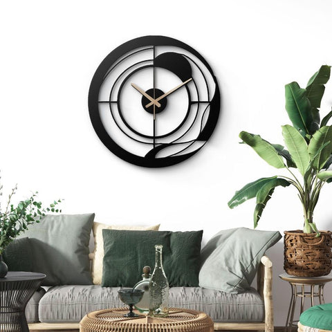 Unique Minimalist Metal Wall Clock