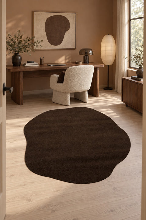 Amorphous Modern Shag Area Rug in a office