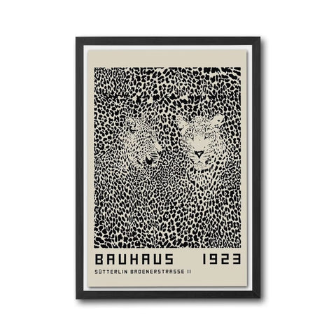 Bauhaus 1923 Leopard Pattern Print – Retro Sütterlin Typography Home Art