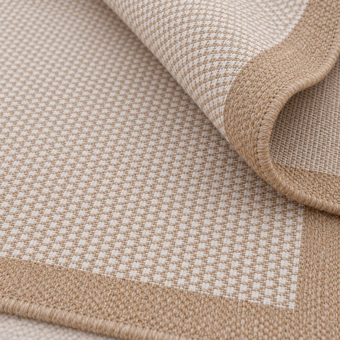 Border Modern Kitchen Rug – Ecru & Natural – texture close-up