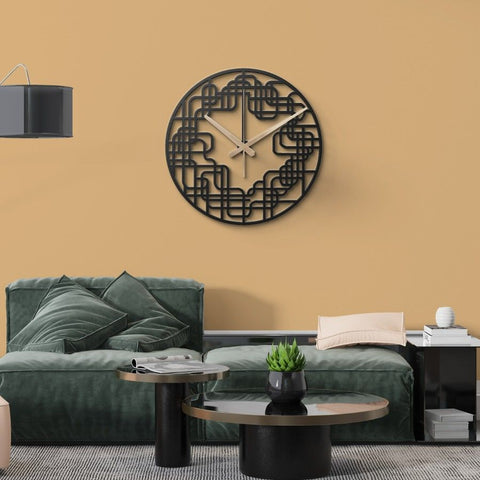 Celtic Knot Circular Metal Wall Clock