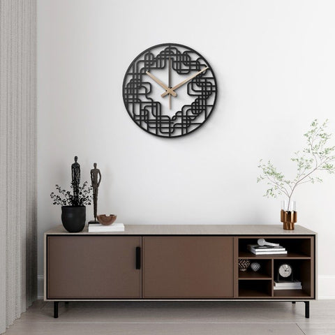 Celtic Knot Circular Metal Wall Clock