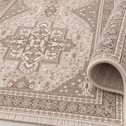 Distressed Medallion Vintage Runner Rug – Beige – texture close-up