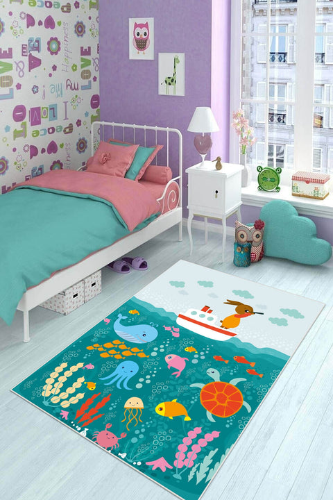 Figurative Kids Area Rug in a bedroom