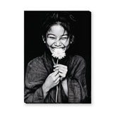 Floral Portrait Modern Minimalist Wall Art – Black and White Daisy Smile
