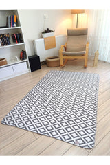 Geometric Modern Kilim Area Rug – Gray in a living room
