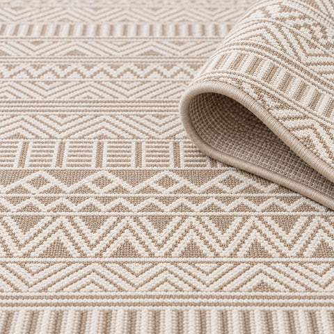 Geometric Scandinavian Area Rug – Beige – texture close-up