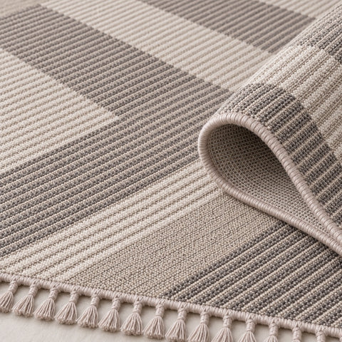 Loop Geometric Area Rug – Gray & Beige – texture close-up