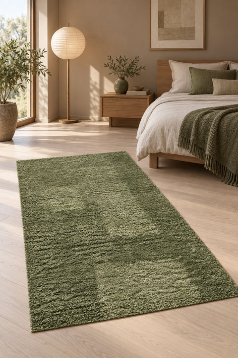Mest Modern Plush Area Rug – Shimmering Green in a bedroom