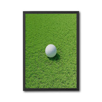 Simple Golf Ball Wall Poster – Minimal Golf Wall Décor for Home or Office