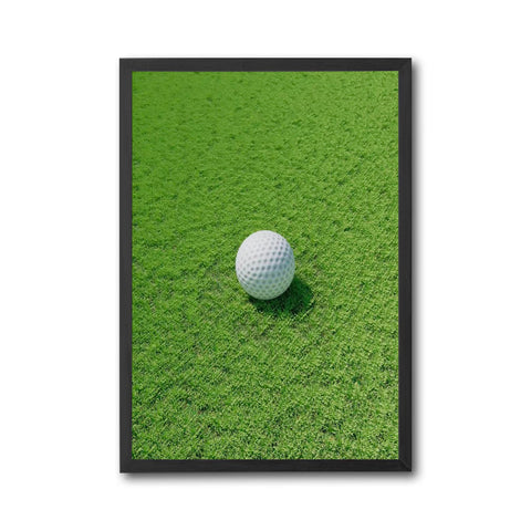 Simple Golf Ball Wall Poster – Minimal Golf Wall Décor for Home or Office