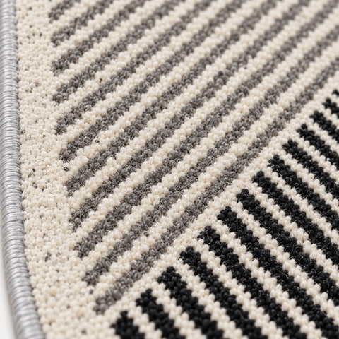 Modern Oval Kitchen Rug – Beige – texture close-up