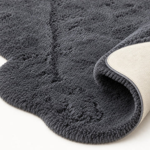 Plush Shag Kids Oval Rug – Charcoal – texture close-up