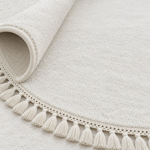 Puffy Geometric Boho Oval Rug – White – texture close-up