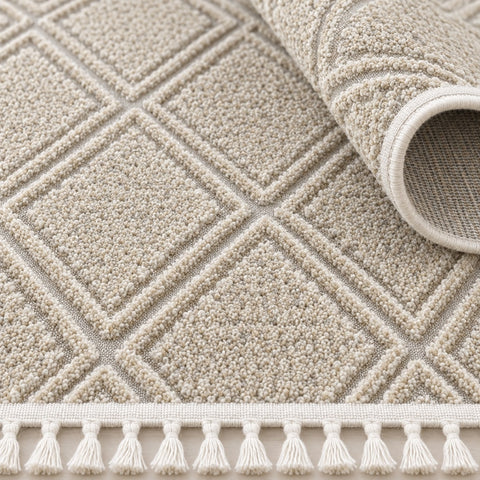 Quincey Modern Shag Area Rug – Beige – texture close-up