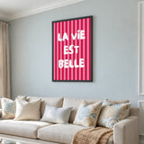 Quote Typography Wall Art – Pink French Saying in Retro Pop Style
